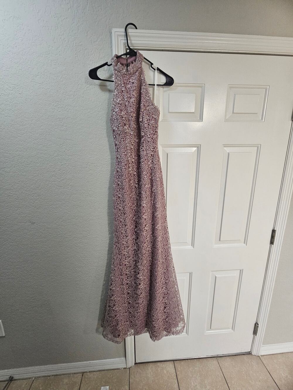 Alyce Paris Formal Gown Size 4 Mauve Lace Open Back Mermaid Prom Dress